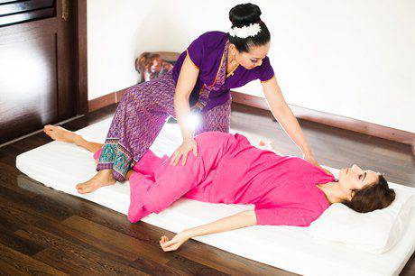 Традиционный тайский массаж в Сочи. Сервис Ultra Подарки. Традиционный тайский массаж в Сочи. Попробуйте настоящий тайский массаж в массажном салоне Сочи. Сервис UltraPodarki.ru 8 800 505 95 30. Традиционный тайский массаж Сочи, тайский массаж Сочи цена, услуга массаж Сочи, профессиональный массаж Сочи, спа салон Сочи, массажный салон Сочи, тайский массаж Сочи, традиционный тайский массаж, купить массаж Сочи