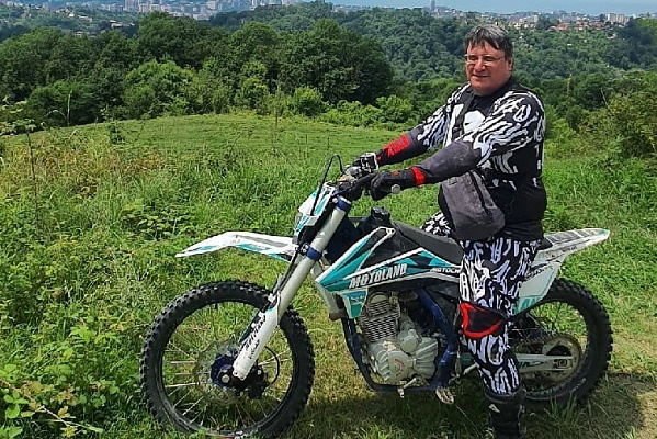 Катание на мотоцикле в Сочи. ULTRA ПОДАРКИ. Купить катание на мотоцикле в Сочи. Попробовав езду на мотоциклах, вы получите порцию адреналина и невероятные эмоции. Сервис: UltraPodarki.ru 8 800 505 95 30.. Катание на мотоцикле в Сочи, прокат мотоциклов Сочи, катание на мотоциклах, прокат мотоцикла, езда на мотоцикле Сочи, езда на мотоцикле, мотопрогулка Сочи, мотопрогулка, поездки на байке, личный мотоцикл, катание на мотоцикле, мотоциклетный шлем, увлечение поездками на мотоцикле, пристрастие к мотоциклам, сертификат на поездку на мотоцикле, прокатиться на мотоцикле, мото-транспорт, мото-треки, мото-поездки, езда на мотоцикле в Сочи, катание на мотоцикле в Сочи, мотоклуб в Сочи
