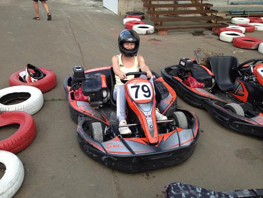 Картинг в Сочи. ULTRA ПОДАРКИ. Купить картинг в Сочи. Попробуйте участие в настоящей гонке и получите порцию незабываемых эмоций. Гонки на картах - это приятно и доступно. Сервис UltraPodarki.ru 8 800 505 95 30. Картинг Сочи, картинг, гонки на картах Сочи, гонки на картах, езда на карте Сочи, езда на карте, купить картинг Сочи, купить картинг, картинг цена Сочи, картинг цена, картинг клуб Сочи, картинг клуб, картинг центр, картинг центр Сочи