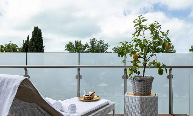 СПА процедура Флоатинг в Сочи. Ultra Подарки. Флоатинг в Сочи. Испытайте настоящее расслабление от СПА процедуры флоатинг в флотационной камере. Сервис: UltraPodarki.ru 8 800 505 95 30. Флоатинг Сочи, флоатинг, купить флоатинг, купить флоатинг в Сочи, СПА процедура флоатинг в Сочи, флотационная камера, флотационный резервуар, сеанс, флоатинга Сочи