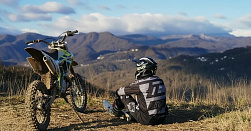 Катание на мотоциклах