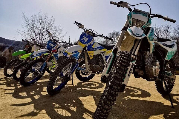 Катание на мотоцикле в Сочи. ULTRA ПОДАРКИ. Купить катание на мотоцикле в Сочи. Попробовав езду на мотоциклах, вы получите порцию адреналина и невероятные эмоции. Сервис: UltraPodarki.ru 8 800 505 95 30.. Катание на мотоцикле в Сочи, прокат мотоциклов Сочи, катание на мотоциклах, прокат мотоцикла, езда на мотоцикле Сочи, езда на мотоцикле, мотопрогулка Сочи, мотопрогулка, поездки на байке, личный мотоцикл, катание на мотоцикле, мотоциклетный шлем, увлечение поездками на мотоцикле, пристрастие к мотоциклам, сертификат на поездку на мотоцикле, прокатиться на мотоцикле, мото-транспорт, мото-треки, мото-поездки, езда на мотоцикле в Сочи, катание на мотоцикле в Сочи, мотоклуб в Сочи
