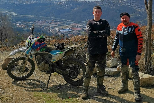 Катание на мотоцикле в Сочи. ULTRA ПОДАРКИ. Купить катание на мотоцикле в Сочи. Попробовав езду на мотоциклах, вы получите порцию адреналина и невероятные эмоции. Сервис: UltraPodarki.ru 8 800 505 95 30.. Катание на мотоцикле в Сочи, прокат мотоциклов Сочи, катание на мотоциклах, прокат мотоцикла, езда на мотоцикле Сочи, езда на мотоцикле, мотопрогулка Сочи, мотопрогулка, поездки на байке, личный мотоцикл, катание на мотоцикле, мотоциклетный шлем, увлечение поездками на мотоцикле, пристрастие к мотоциклам, сертификат на поездку на мотоцикле, прокатиться на мотоцикле, мото-транспорт, мото-треки, мото-поездки, езда на мотоцикле в Сочи, катание на мотоцикле в Сочи, мотоклуб в Сочи
