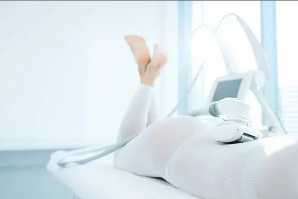 LPG массаж в Сочи. Сервис Ultra Подарки. LPG массаж в Сочи. Попробуйте LPG массаж салоне Сочи. Сервис UltraPodarki.ru 8 800 505 95 30. LPG массаж в Сочи, аппаратный массаж Сочи, моделирующий массаж Сочи, антицеллюлитный массаж Сочи цена, услуга массаж Сочи, профессиональный массаж Сочи, спа салон Сочи, массажный салон Сочи, массаж для похудения Сочи, вакуумный массаж, купить массаж Сочи