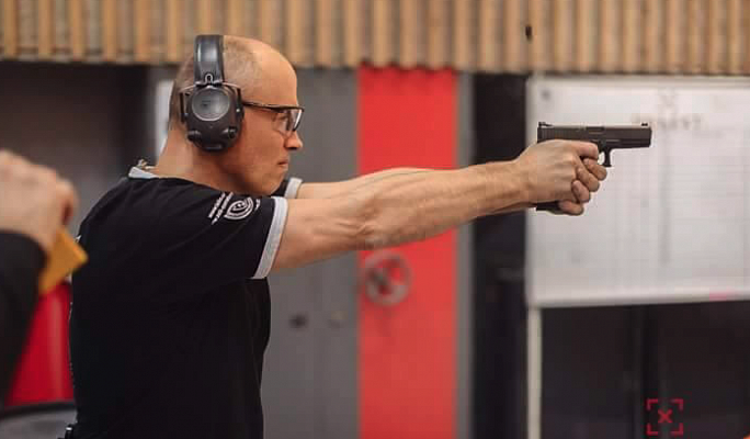 Стрельба из пневматического оружия в тире Сочи. Сервис Ultra Подарки. Пневматический тир. Купить подарочный сертификат на стрельбу из пневматического оружия в Сочи. Сервис UltraPodarki.ru 8 800 505 95 30. стрельбе из пневматического оружия Сочи, стрелковый клуб Сочи, стрельба из оружия Сочи, пневматическое оружие Сочи, пневматический тир Сочи, стрельба из пневматического оружия, пулевая стрельба, пулевая стрельба Сочи, пневматический тир в Сочи