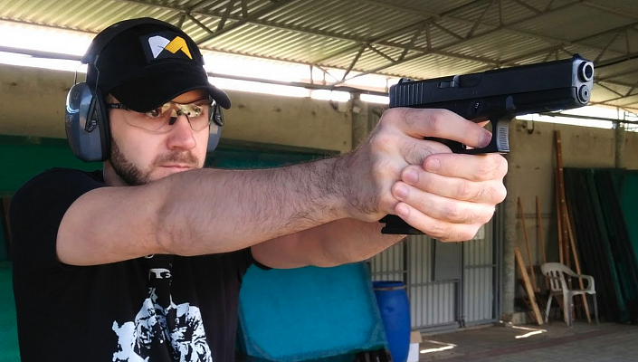 Стрельба из пневматического оружия в тире Сочи. Сервис Ultra Подарки. Пневматический тир. Купить подарочный сертификат на стрельбу из пневматического оружия в Сочи. Сервис UltraPodarki.ru 8 800 505 95 30. стрельбе из пневматического оружия Сочи, стрелковый клуб Сочи, стрельба из оружия Сочи, пневматическое оружие Сочи, пневматический тир Сочи, стрельба из пневматического оружия, пулевая стрельба, пулевая стрельба Сочи, пневматический тир в Сочи